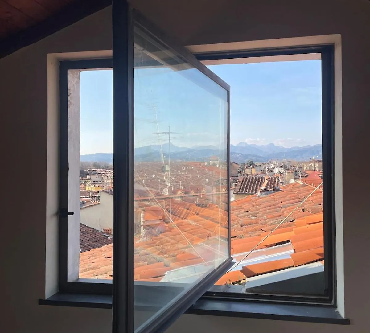 Casa Cielo & Torri Apartment Lucca Italy